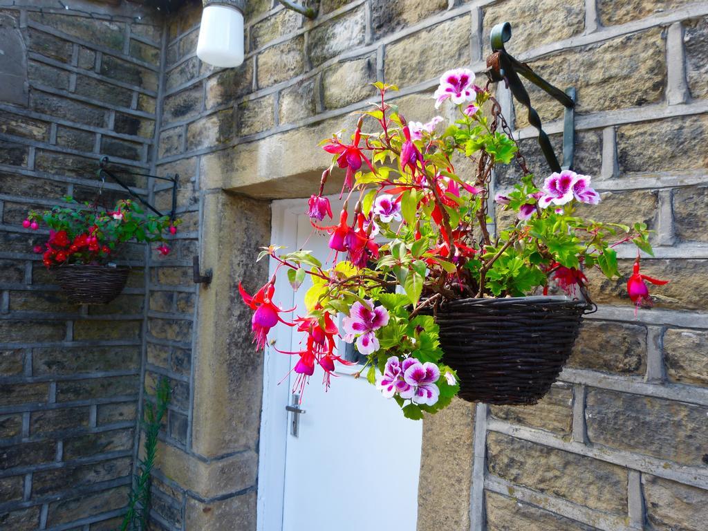 Wood End Cottage Slaithwaite Exterior foto